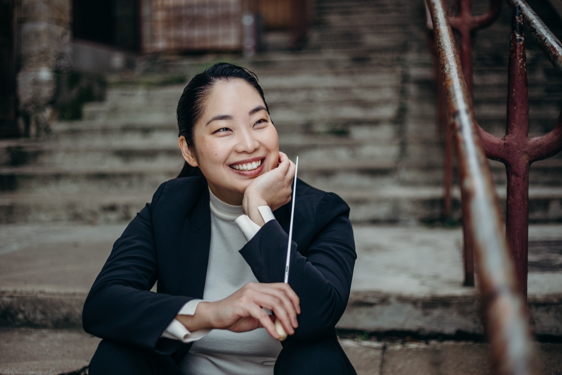 Holly Hyun Choe conductor