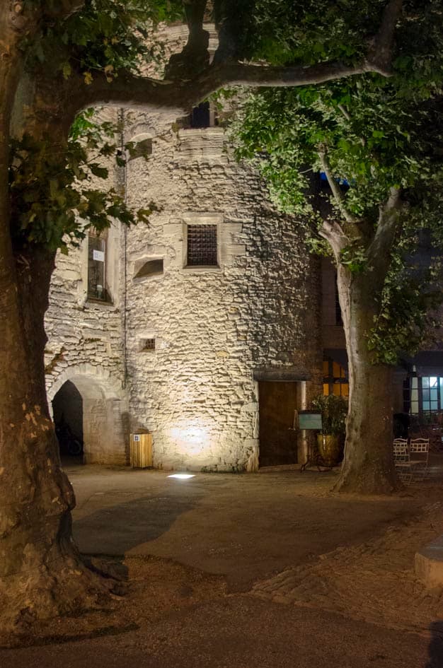 nuit-gordes1