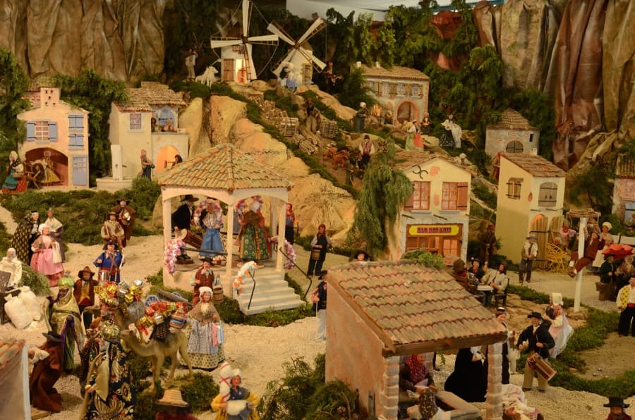 traditions de noël et origines de la crèche