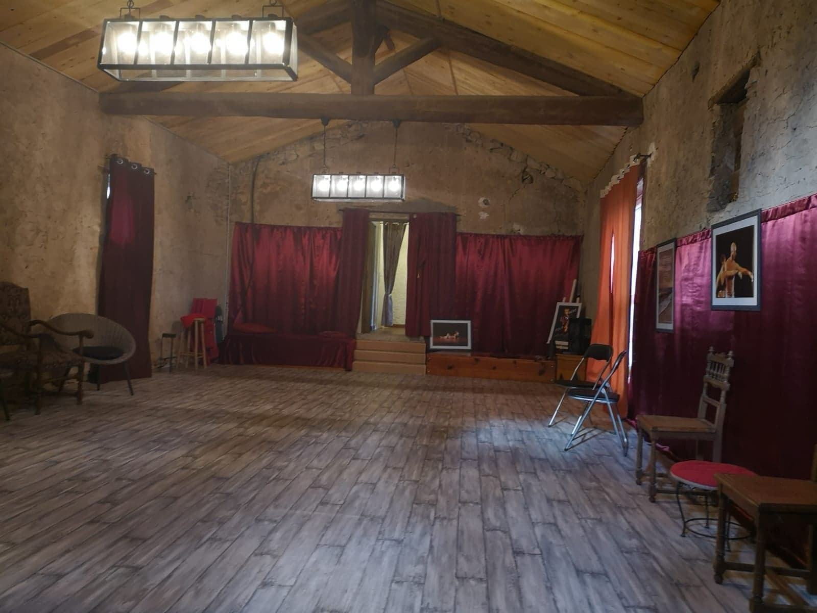 Théâtre le Thespis - Mornas