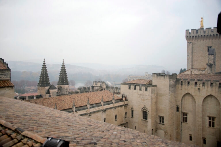 1PalaisdesPapes_12