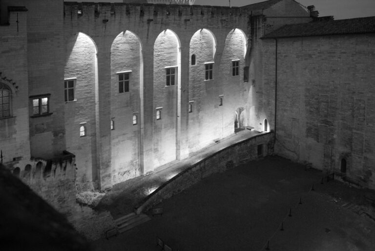 1PalaisdesPapes_17