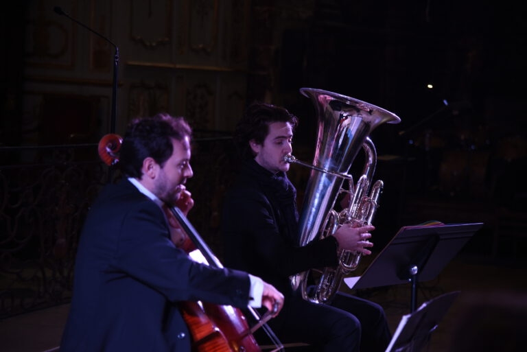 Collegiale_islesurlasorgue9