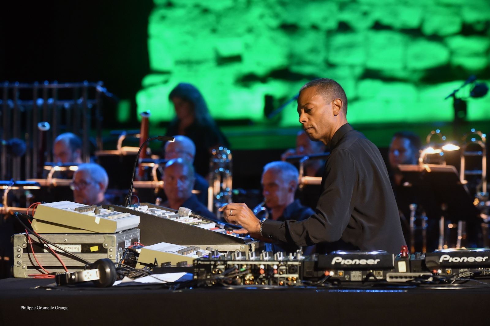 Jeff Mills et Orchestre d'Avignon aux Chorégies d'Orange ©gromelle