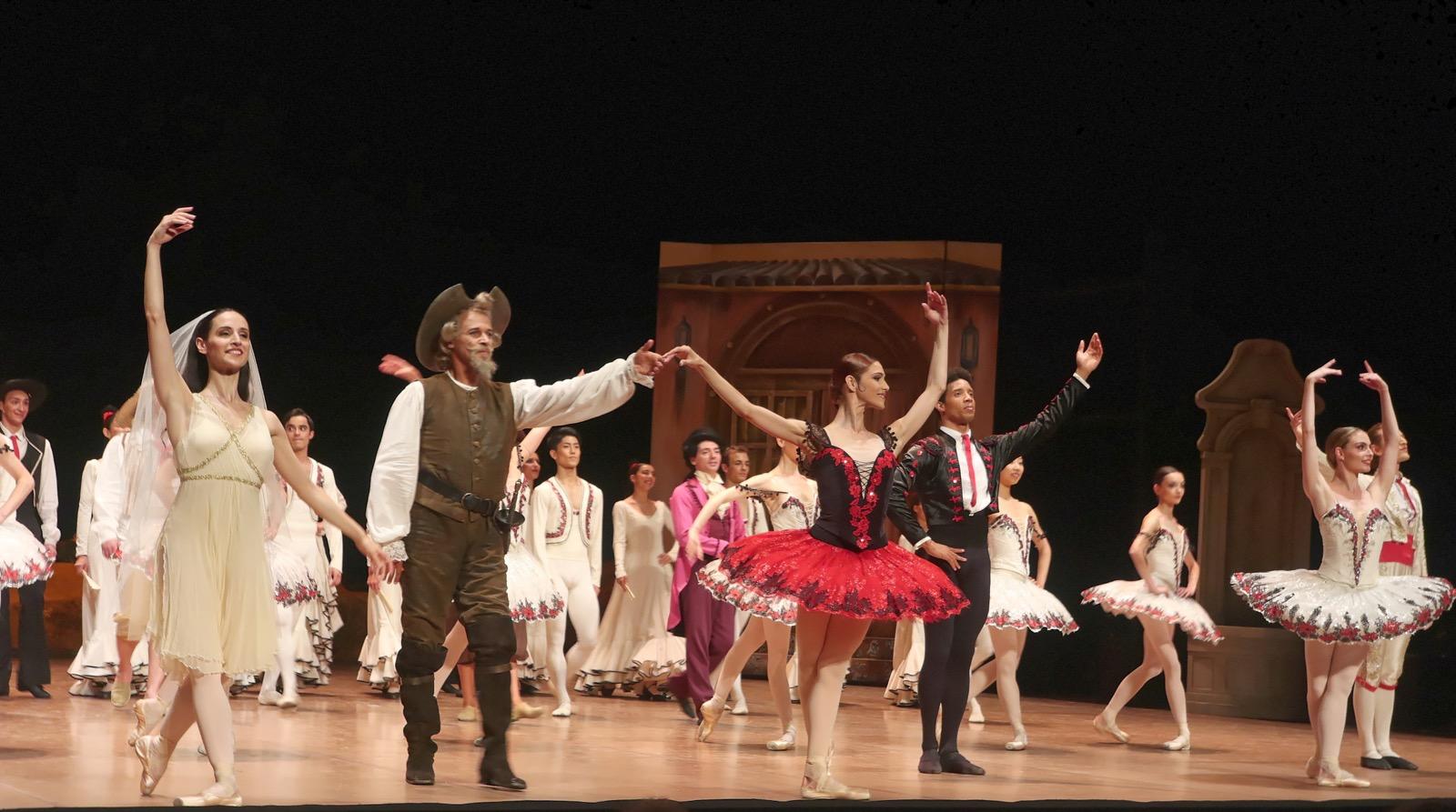 Vaison Danses Don Quichotte Ballet Nice Méditerranée