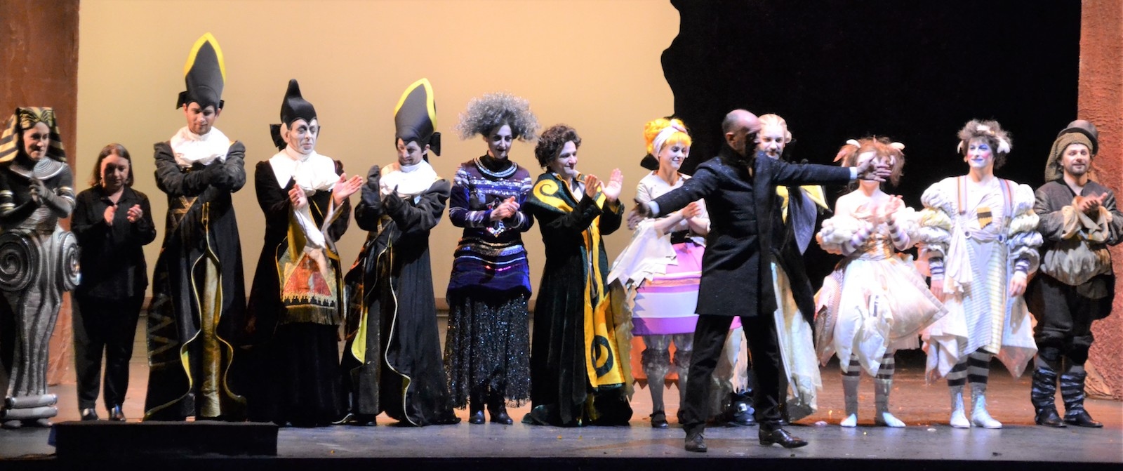 La Flûte Enchantée à l’Opéra Grand Avignon - Salut Hervé Niquet - ©Jacques Jarmasson