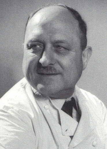 Raymond Thuillier fondateur de L’Oustau de Baumanière aux Baux-de-Provence