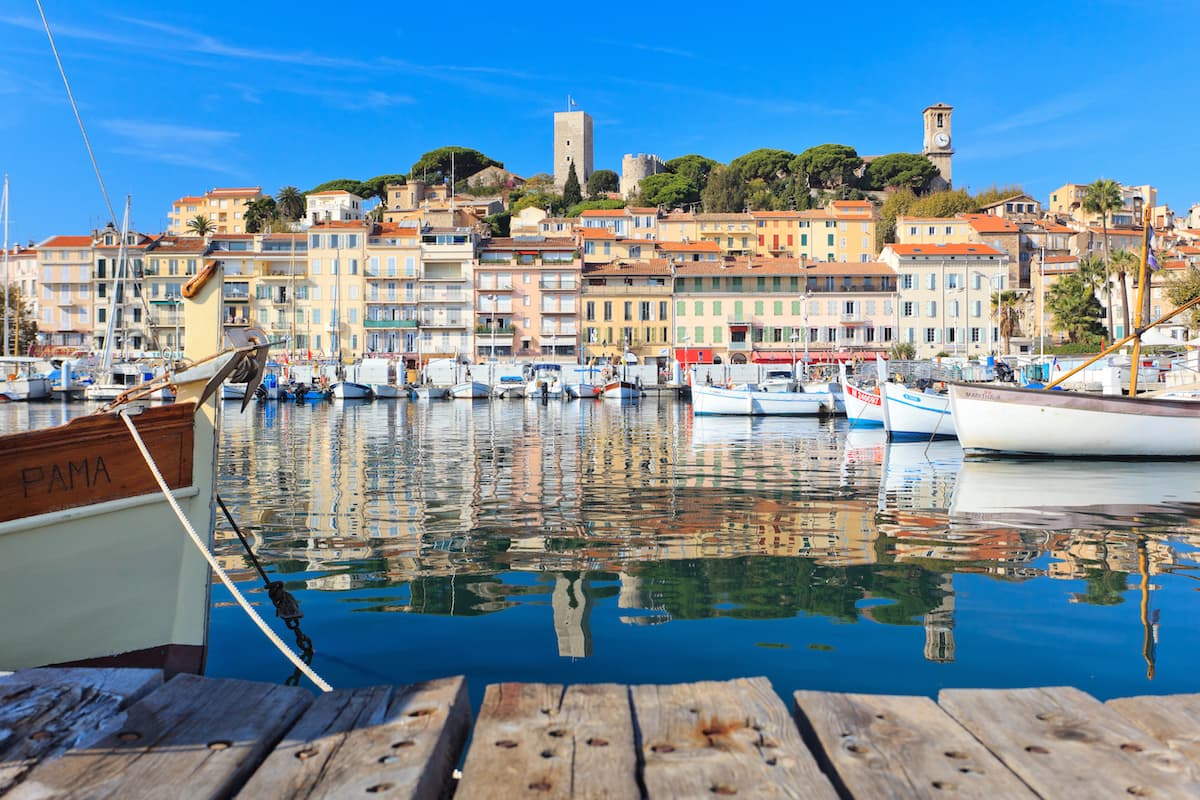 Cannes Tourisme local - Suquet et Vieux Port (c) Hervé Fabre.jpg