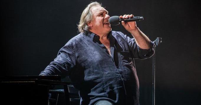 Gerard Depardieu chante Barbara Festival de Lacoste