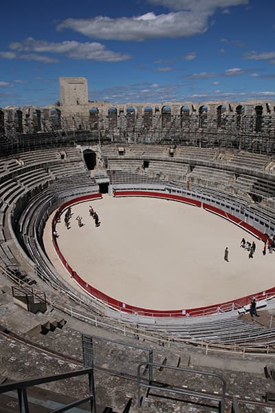 theatre antique arles amphitheatre patrimoine historique