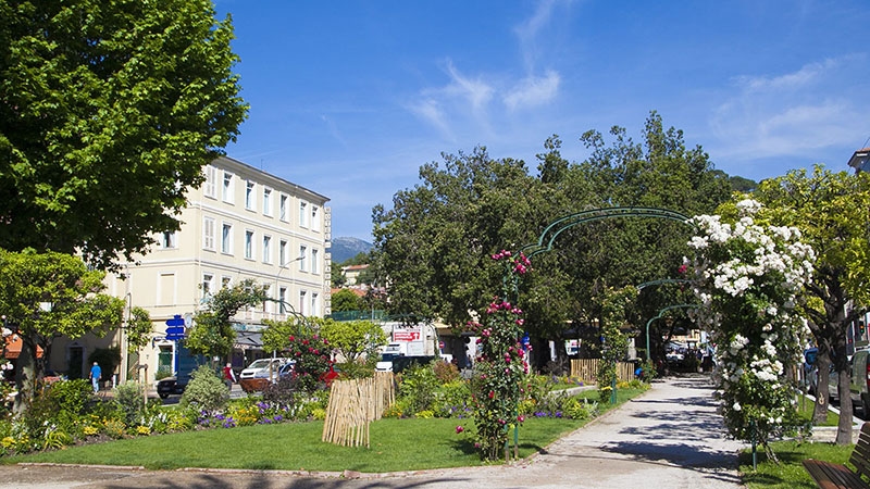 Les Jardins Bioves au centre de la ville de Menton tourisme vert