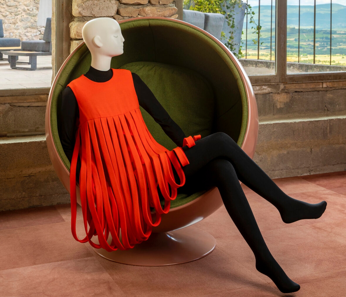 Exposition Notre ami Pierre Cardin Scad Lacoste