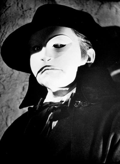 Claude Rains maquillage film le fantome de l opera version 1943