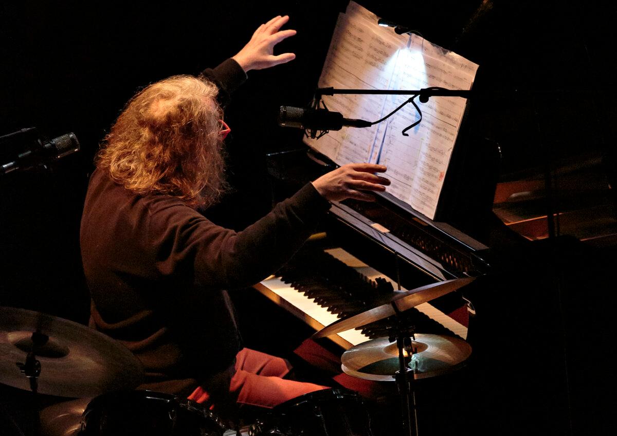 Patrick Defossez compositeur pianiste - Contrepoings album musical