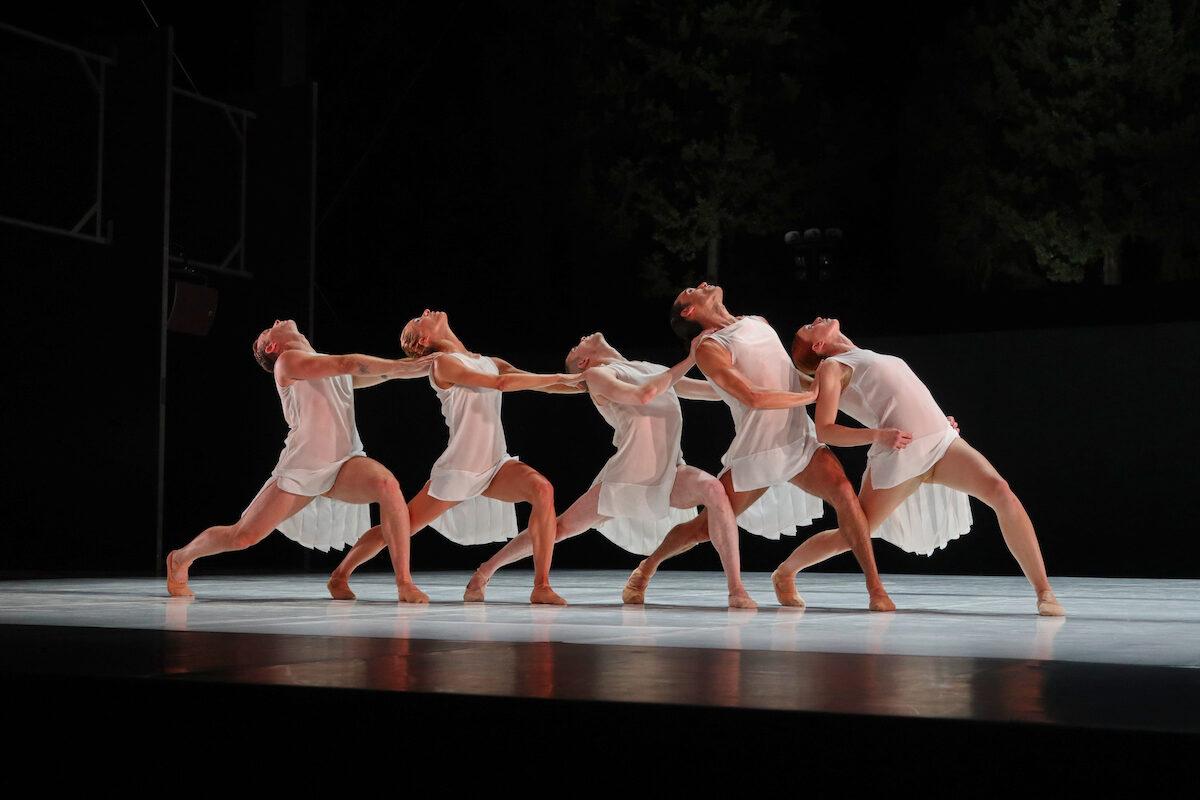 Malandain - Pastorale - malandain ballet biarritz Vaison Danse 2022