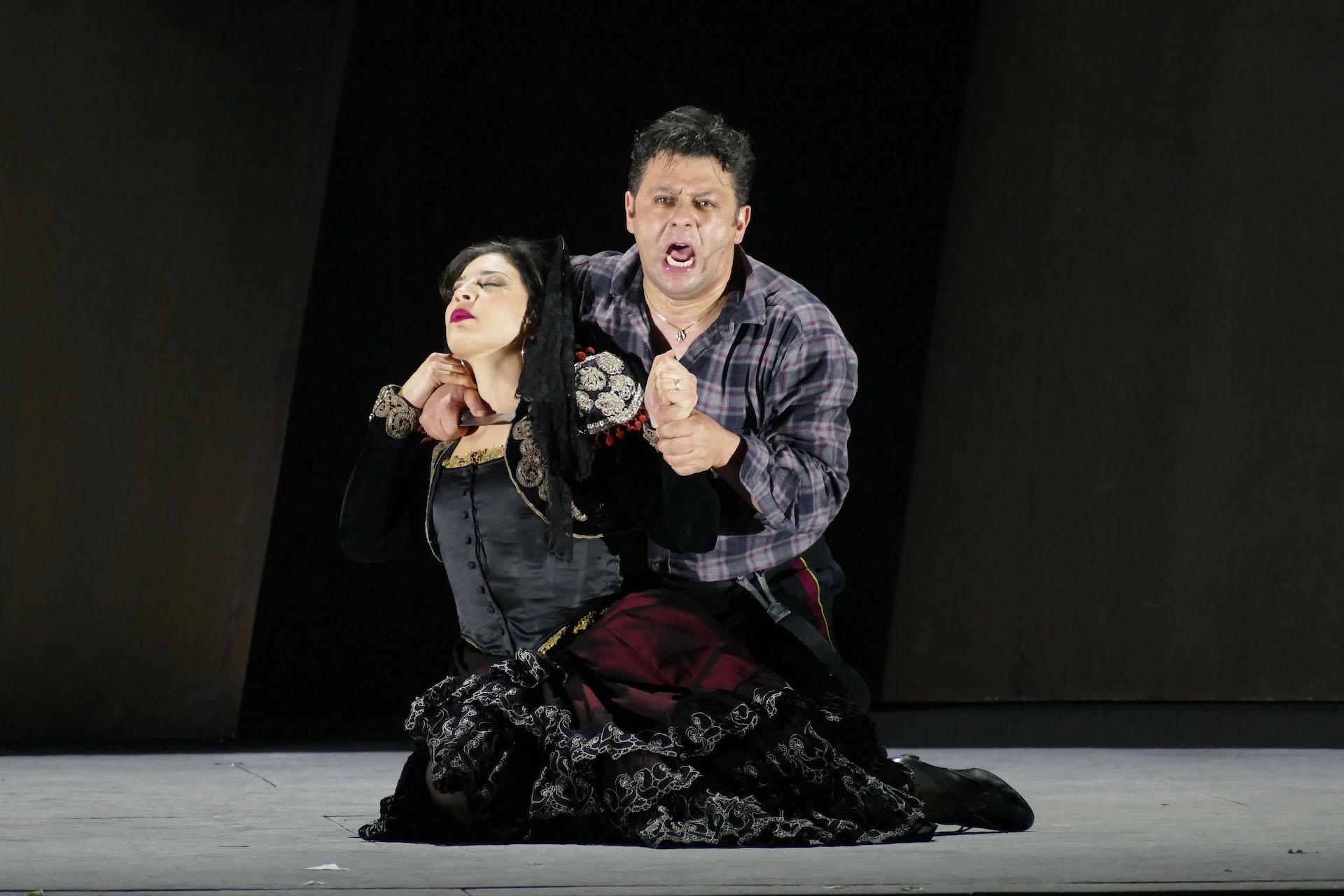 Carmen Opera de Marseille - Heloise Mas mezzo soprano Amadi Lagha tenor