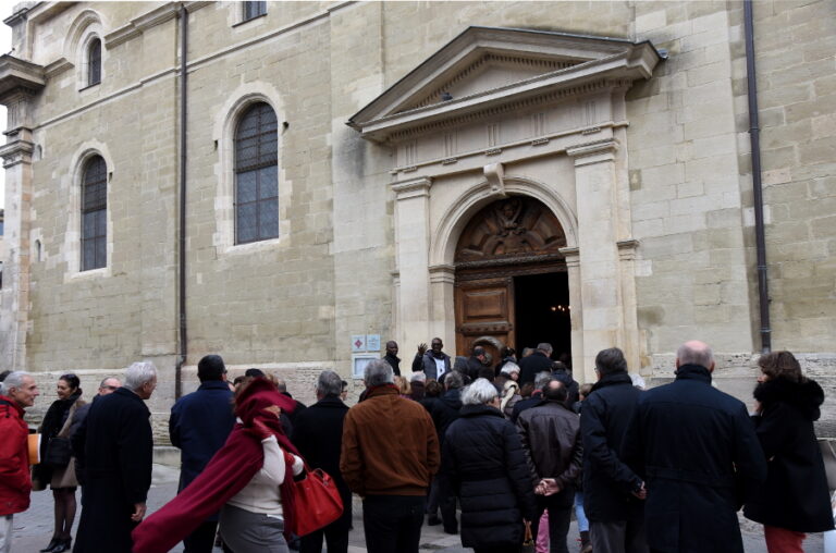 Collegiale_islesurlasorgue6