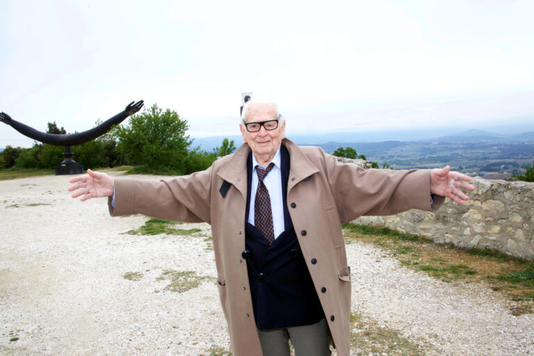 Pierre_Cardin