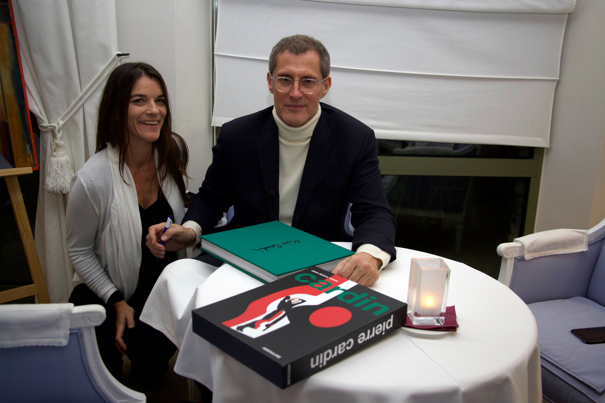 Jean-Pascal Hesse - interviex présentation livre Pierre Cardin
