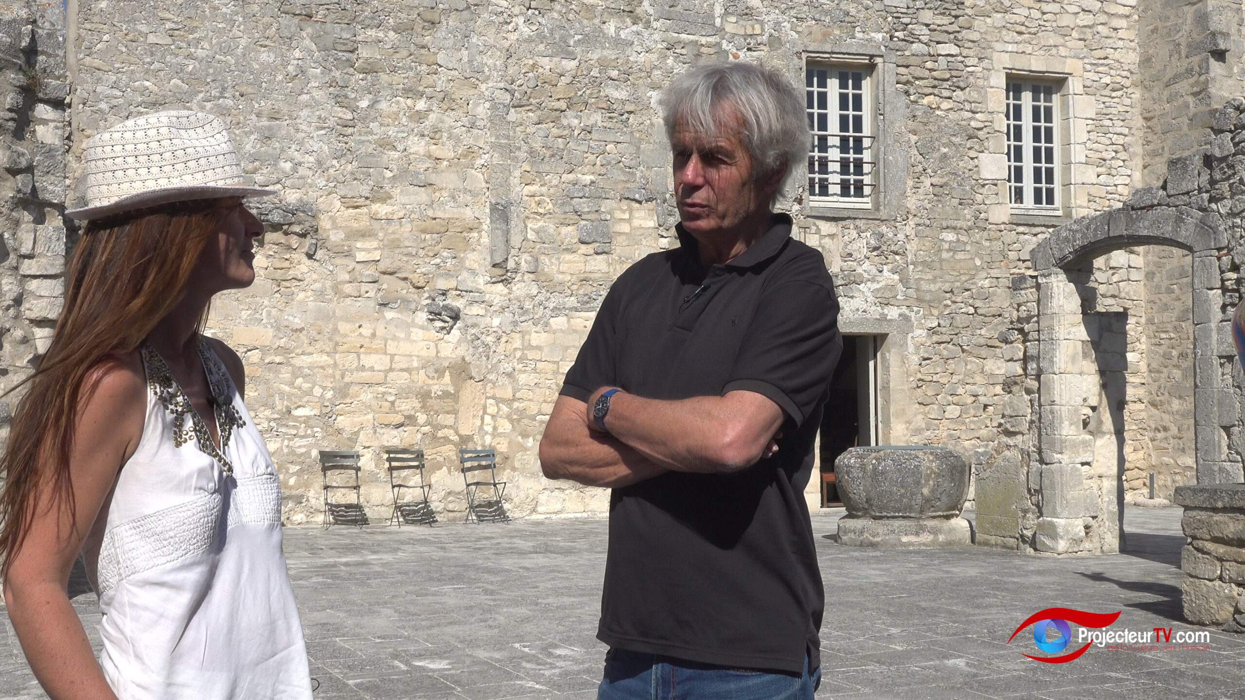 Jacqueline Kennedy la dame en rose Festival de Lacoste Gerard Chambre interview