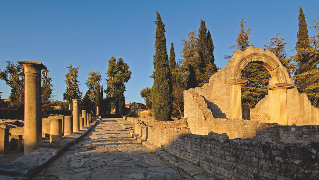 Vaison la Romaine : histoire, art et culture | pays voconces | Marie-Cline