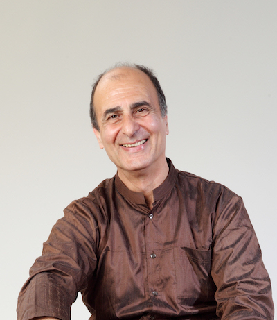 Gerard Kurdjian - directeur artistique du spectacle Les Chants d Isis