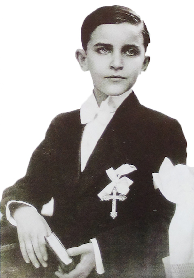 Maurice Bejart en premier communiant