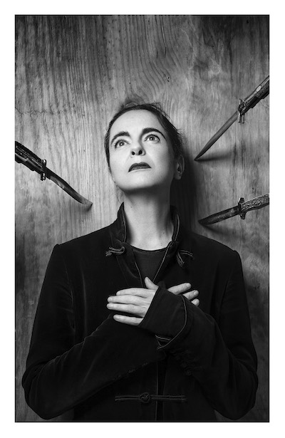 Amélie Nothomb dédicace Festival du livre de Marseille