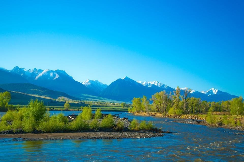 Seule la terre est éternelle film Paradise Valley