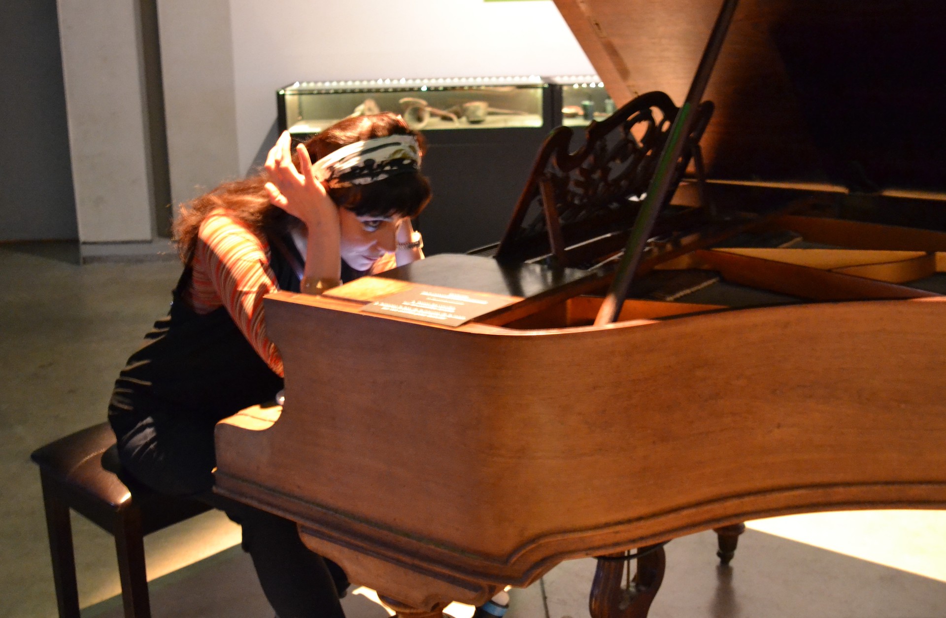 Geraldine Aliberti les cles de l ecoute - Exposiiton Beethoven Avignon 2024