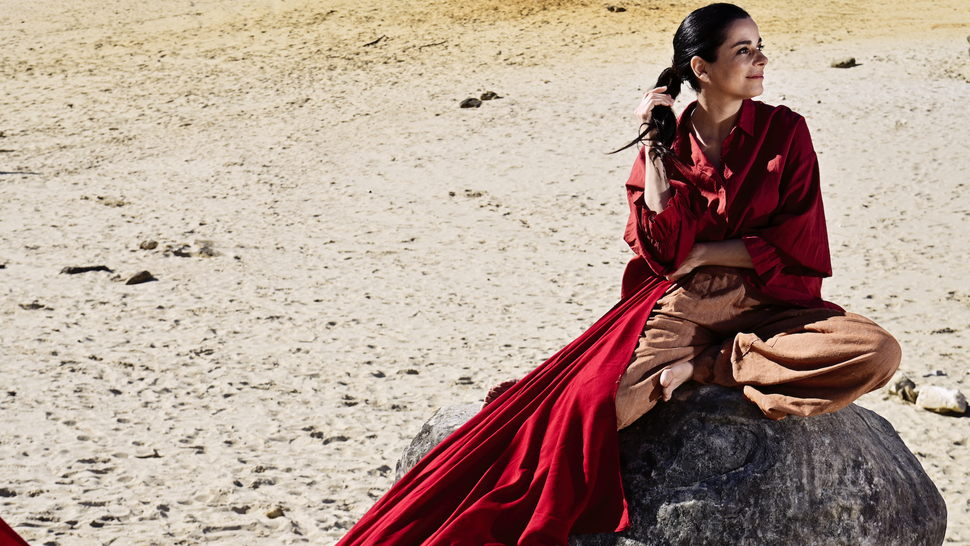 Amel Brahim-Djelloul dernier album les chemins qui montent