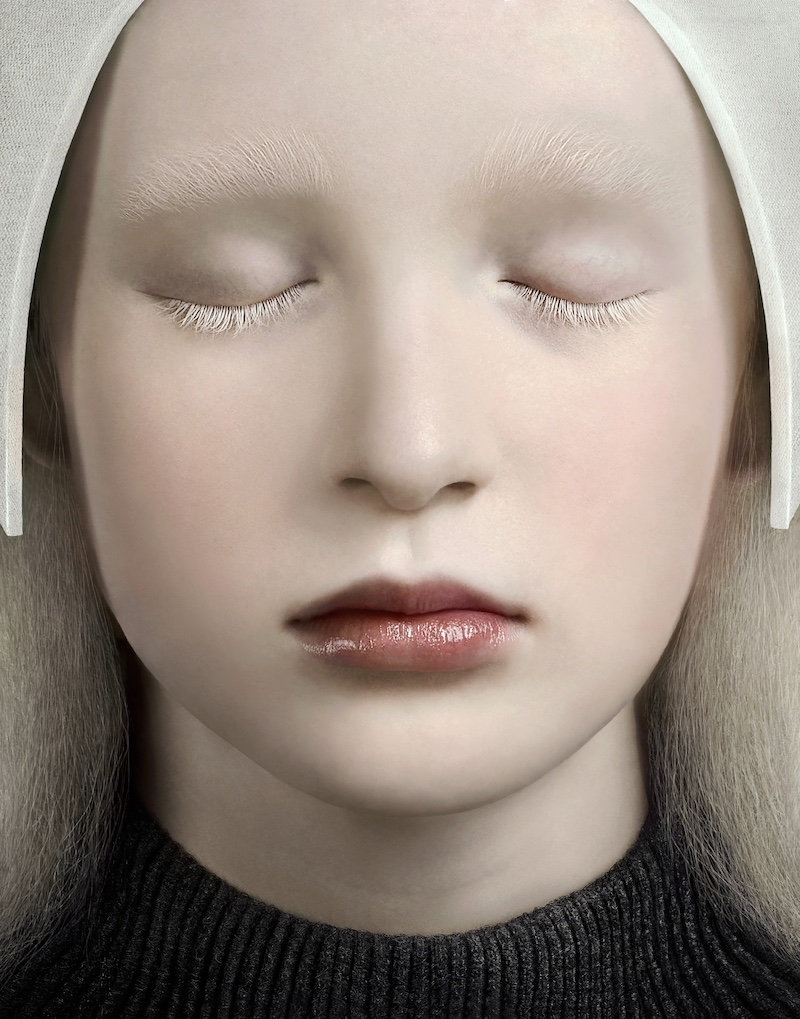 Justine Tjallinks expose au musée Charles Nègre à Nice, mars 2026.
