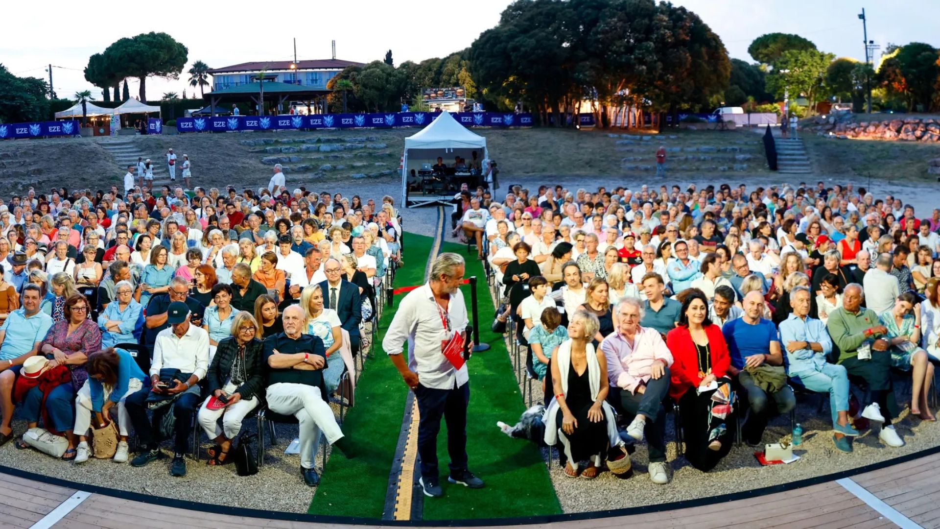 Les theatrales d eze programmation 2026 . 5 spectacles de théâtre village perché côte d'azur