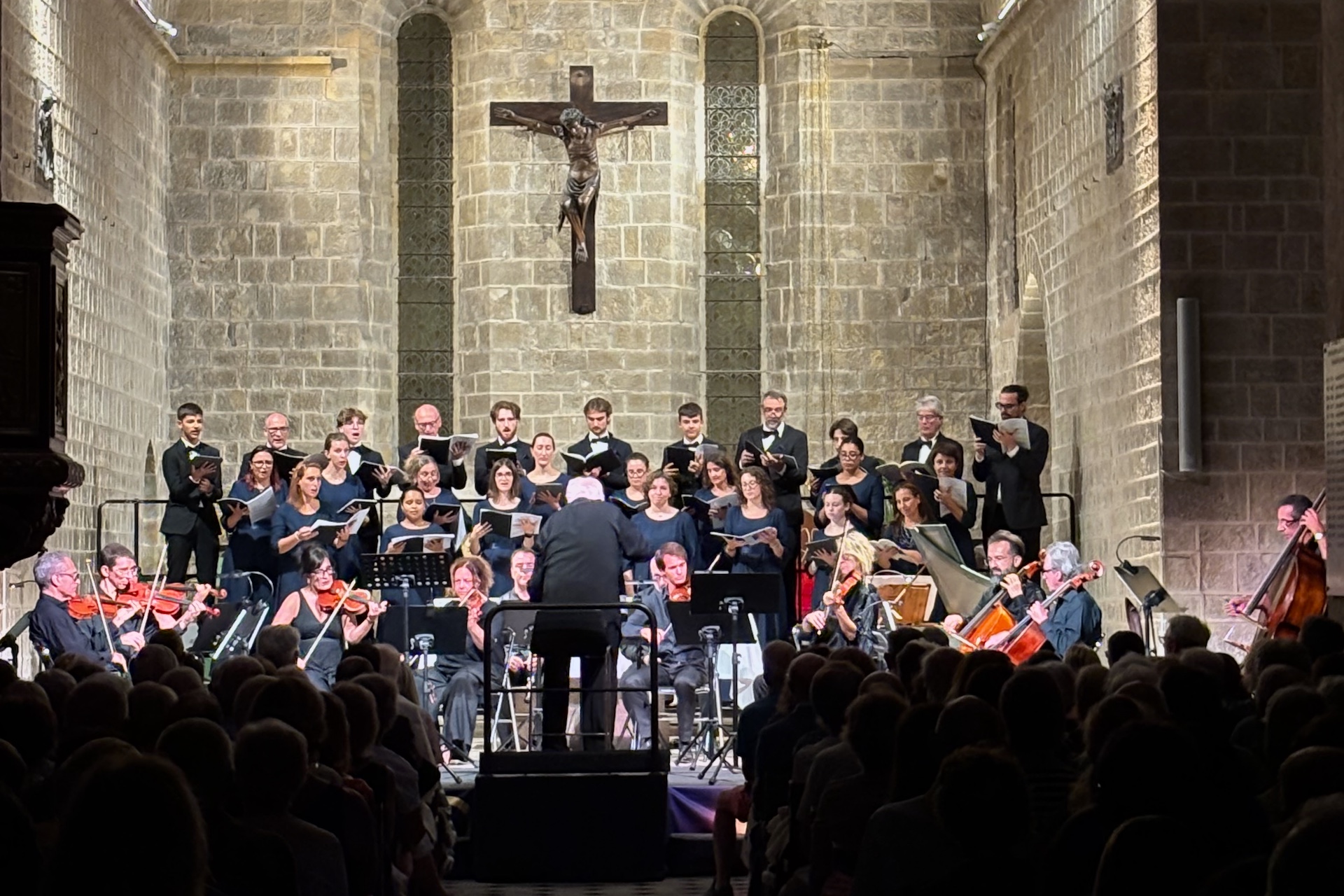 Le chœur Licabella et la Nuova Cameristica di Milano dirigés par Maurizio Dones, cathédrale d'Antibes, 2026