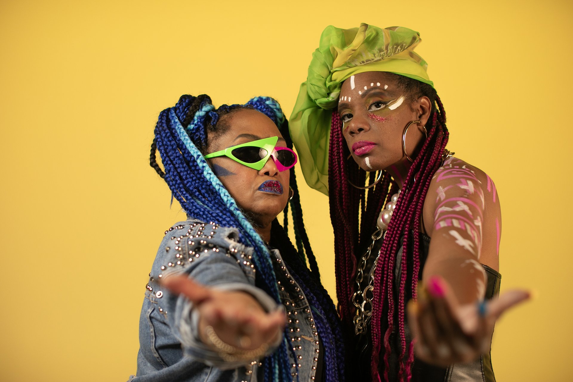 Concert Las Panteras près de Nîmes, le duo vocal de la soirée cubaine du Nîmes Métropole Jazz Festival