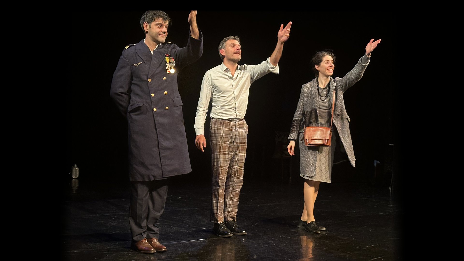 La Promesse de l’aube au théâtre par Tigran Mekhitarian, avec Delphine Husté et Léonard Stefanica